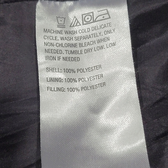 1X Colleen Lopez Faux Fur Hooded  Zip-Up Puffer Vest with Pockets EUC - Picture 8 of 9